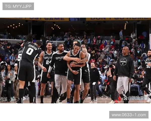 马刺与老鹰激战正酣2月13日精彩对决引发球迷热议